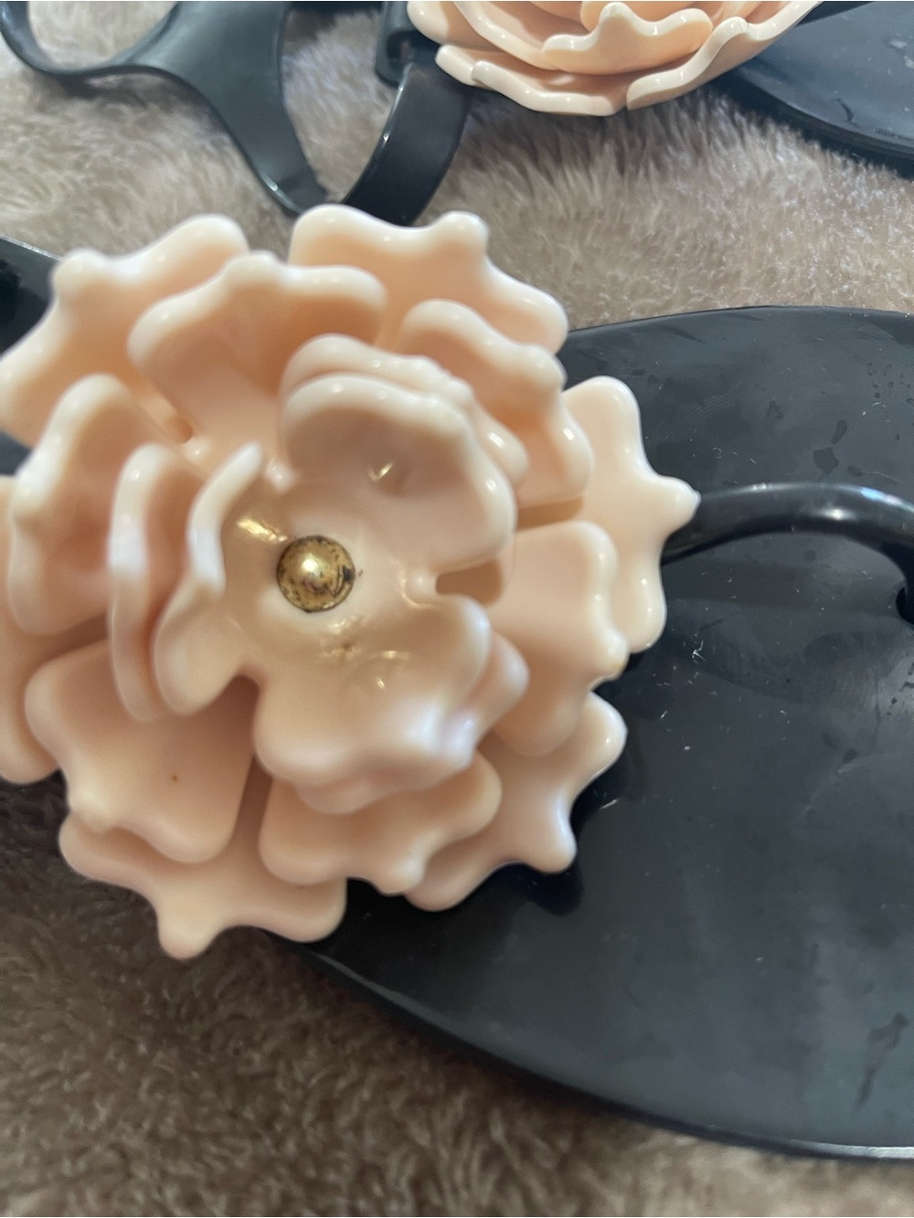 Kate Spade New York Jelly Thong Sandals 🖤🤍 Cream Flower | NEVER WORN